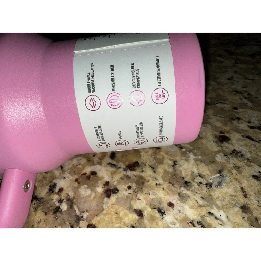 Stanley Valentines Day Heart 40 oz Target Exclusive Sweet Hearts Tumbler New - Picture 6 of 9